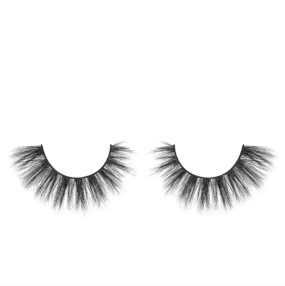 Lily Lashes Faux Mink Lashes In Aka Moana +Under Eye Gel Pads - NEW - Picture 3 of 7